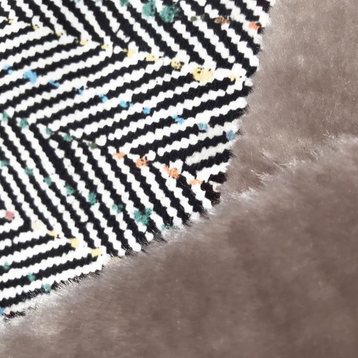 Stripe Brushed Fabric With Fur